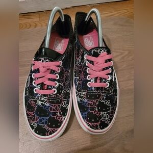 Vans X Hello Kitty